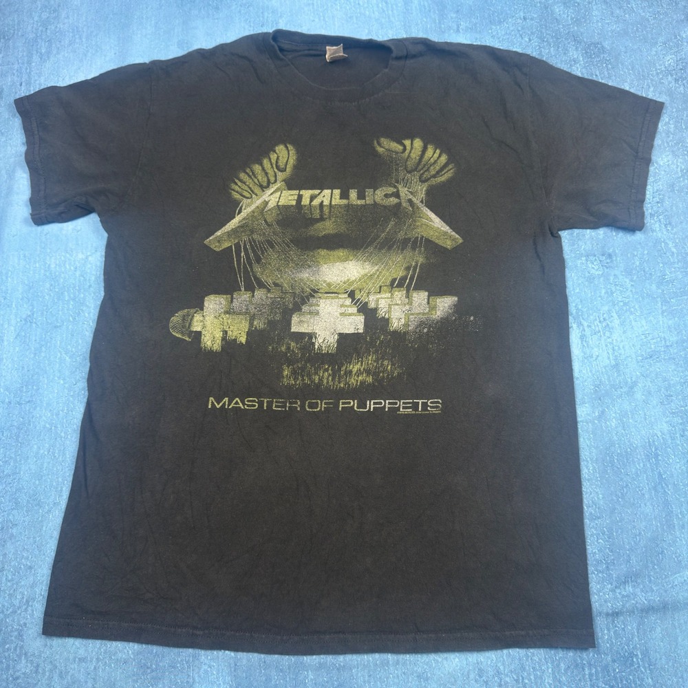 Metallica Master of Puppets Graphic T-Shirt Mens Medium Black Gildan Cotton Tee